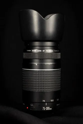 Canon Original EF 75-300mm III F/4-5.6