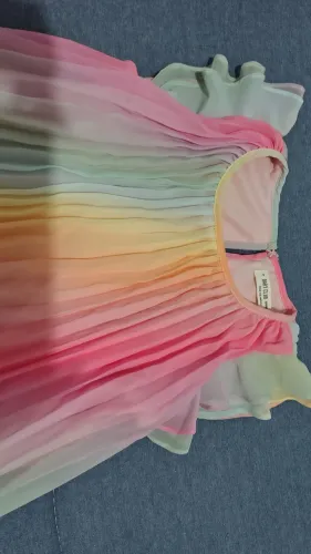 Vestido colorido comprado na C&A Tam 4