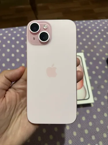 iPhone 15 128GB 