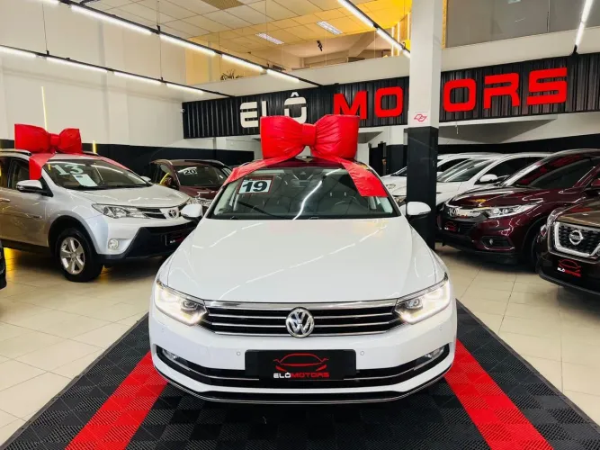 Volkswagen Passat Highline 2.0 TSI 220cv Tip. 2019