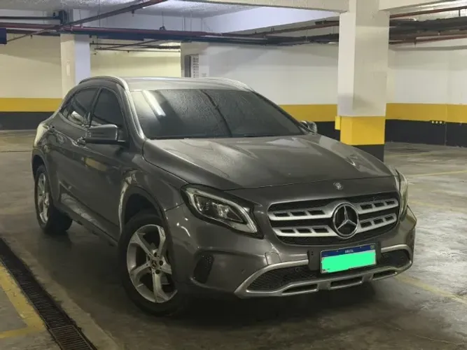 Mercedes-Benz GLA 200 Adv. 1.6/1.6 TB 16V Flex Aut. 2019