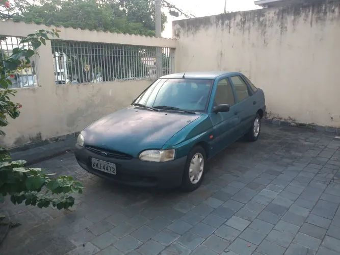 Ford Escort GL 1.8i 16V 4P 1997