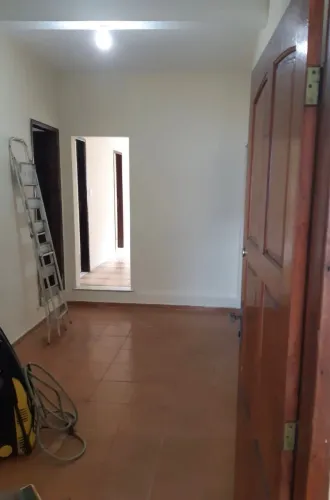 Aluga-se casa na Avenida Waldir Sobreira Pires - Retiro