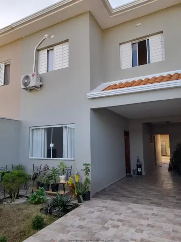 Casas para venda em Registro no bairro Jardim Caiçara II