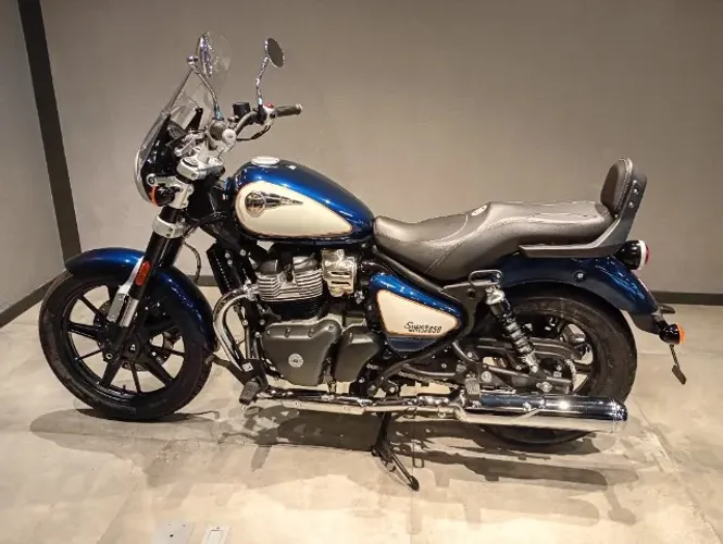 Royal Enfield Super Meteor 650cc Celestial Blue - 2026 - ZERO KM
