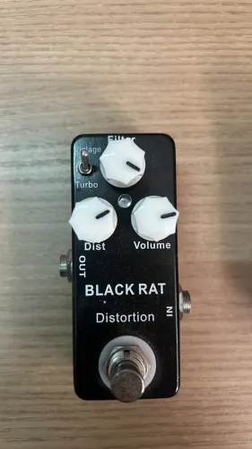 Pedal Black Rat Distortion
