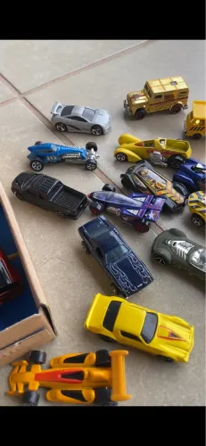Carrinhos hotwheels