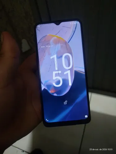 Motorola moto e22 32 GB trincado mais funciona tudo