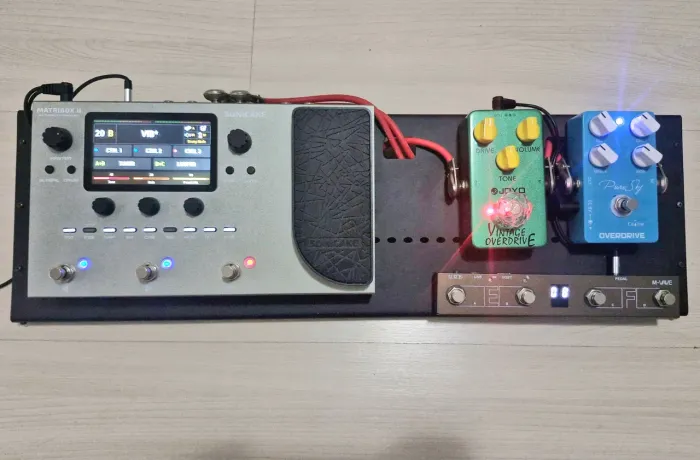 Vendo pedalboard completo ou pedais separadamente