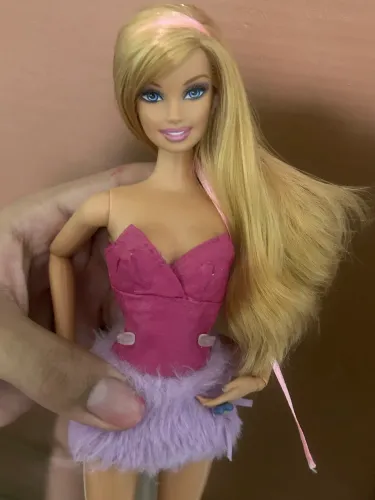 Boneca Barbie Fashionista Girly W1 customizada