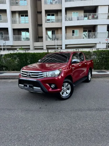 Toyota Hilux CD SRV 4X4 2.7 Flex 16V Aut. 2017