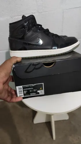 Air Jordan 1 MID SE space jam tênis em excelente estado numeração 40 , tênis original ..