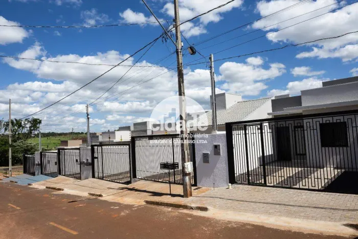 Casa de esquina em fase de acabamento à venda com 63m² de área útil, no Residencial Dona H
