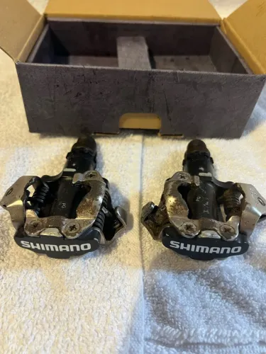 Pedal Shimano M520