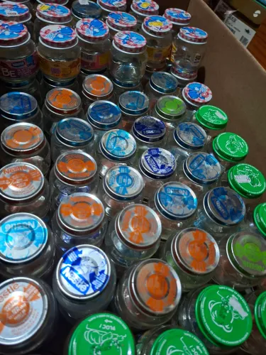 Potes de vidro de papinha de bebê para lembrancinha