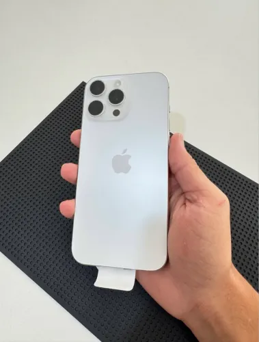 iPhone 16 pro Max 1tb branco