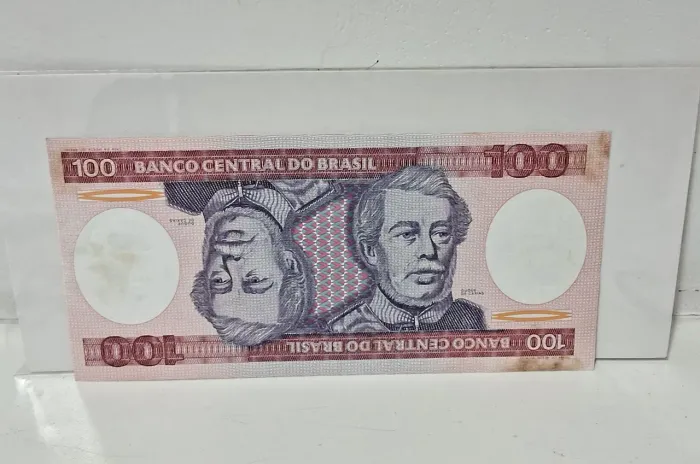 Cédula antiga 8 reais