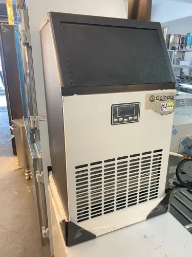 NZ. Máquina de Gelopar 40 kg