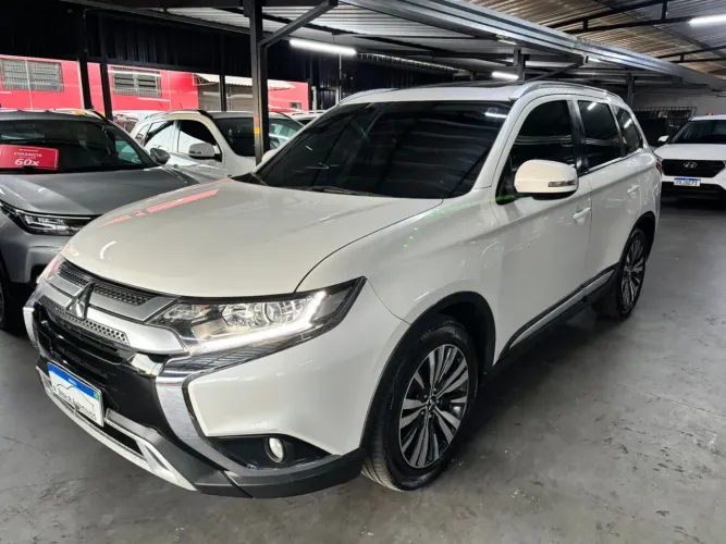 Mitsubishi Outlander HPE 2.0 16V 5P Aut. 2019