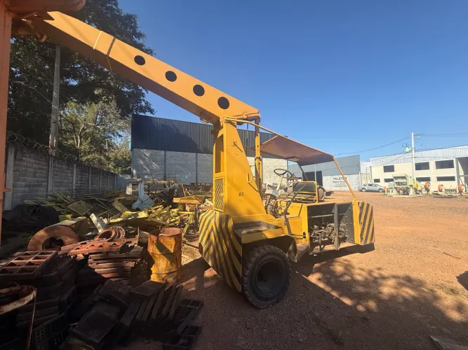 Guincho Hyster canarinho k 110 ( maquina trabalhando )