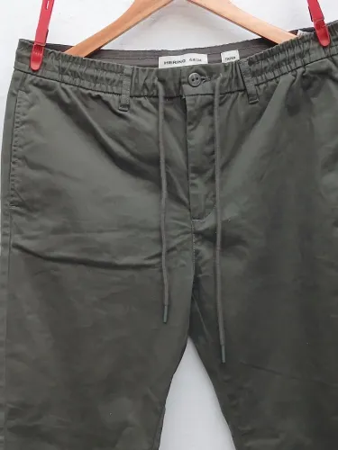 CALÇA MASCULINA HERING 44