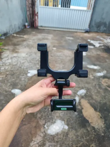 Suporte de celular para carro. Nunca usado.