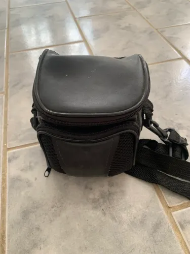 Vendo câmera fotográfica Sony 