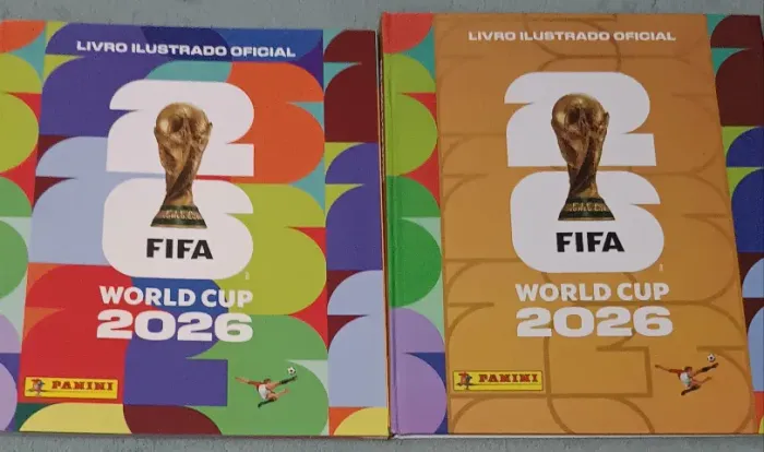 2 álbuns da Copa do Mundo de 2026 com 528 figurinhas e Extra Stikers da Copa de 2022