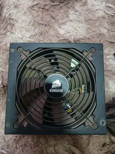 Fonte de computador