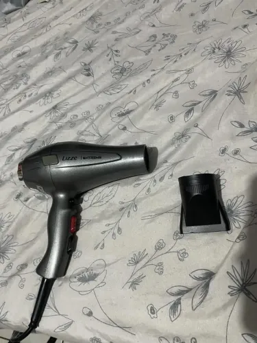 Secador lizze extreme 2400W (preço negociável)