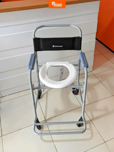 Cadeira de Banho Higiênica Dobrável D30 [Até 100Kg] - Dellamed