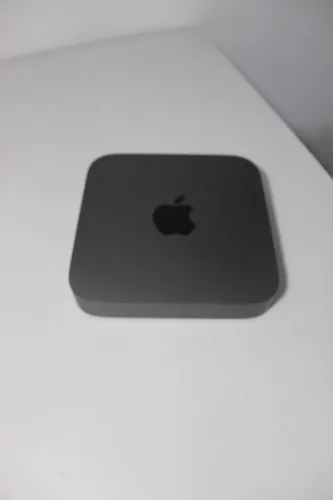 Mac Mini 2018 com i5, 32gb RAM , SSD 256gb