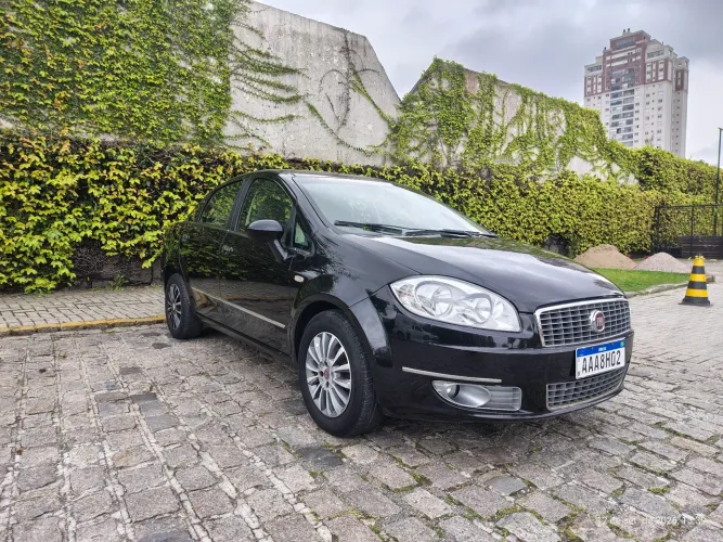 Fiat Linea LX 1.9/ 1.8 Flex 16V 4P 2010