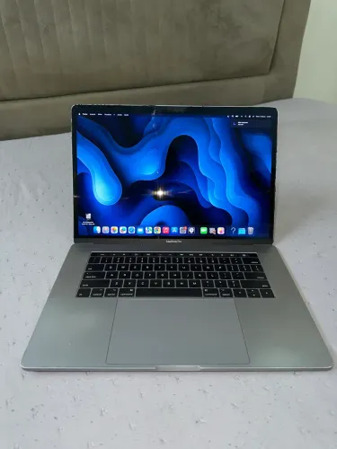 macbook pro 15 2014
