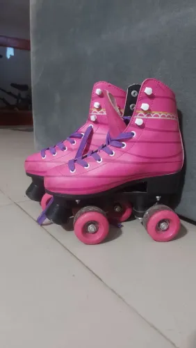 Patins rosa tamanho 34