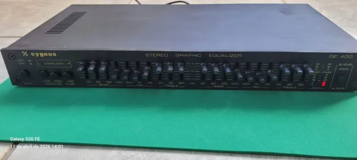 Equalizador Cygnus GE-400
