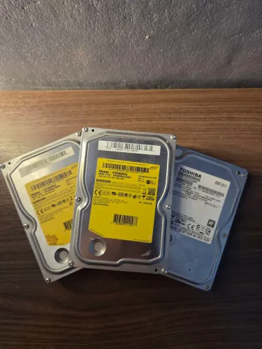 Lote HDs SAMSUNG/TOSHIBA CONSERVADOS!!