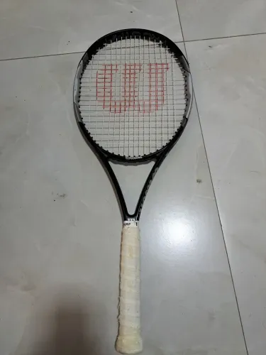 Raquete de tênis Wilson
