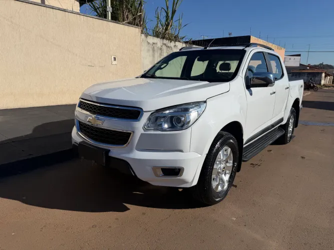 Chevrolet S10 Pick-up LTZ 2.5 Flex 4X4 CD 2015