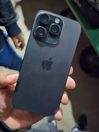 iPhone 16 pro 128gb