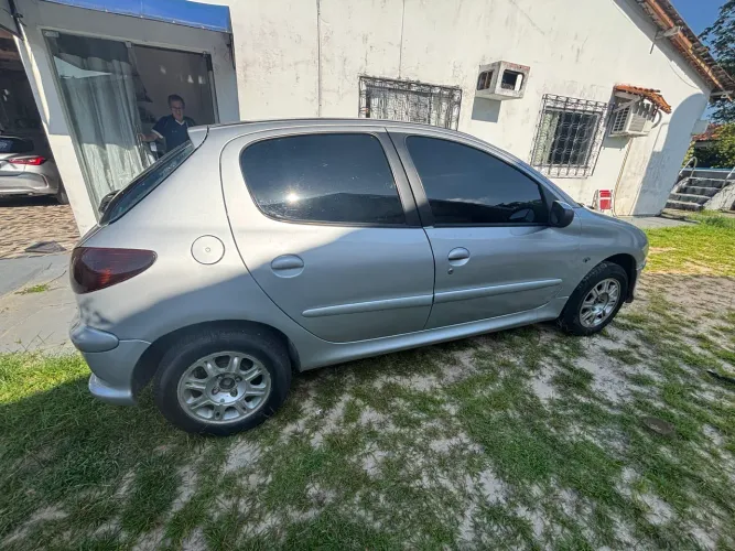 Peugeot 206 Presence 1.4/ 1.4 Flex 8V 3P 2008