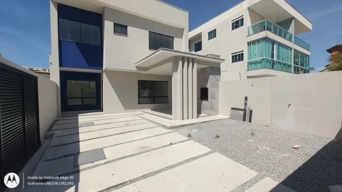 Casa com 3 dormitórios à venda, 145 m² por R$ 820.000,00 - Costazul - Rio das Ostras/RJ