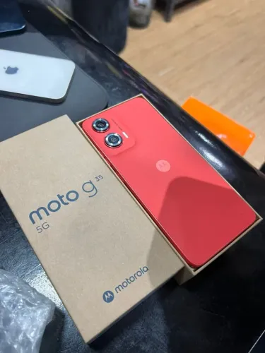 Moto G35 seminovo com caixa original
