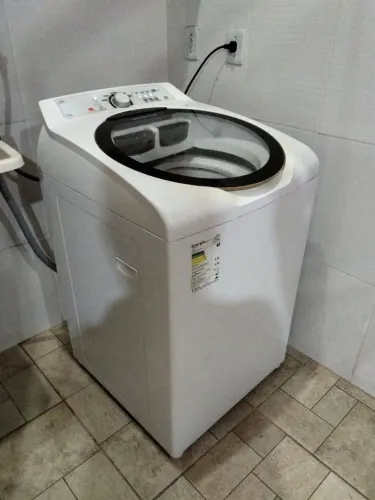 Máquina de lavar Roupas - Brastemp 10,5kg - Usada em bom estado