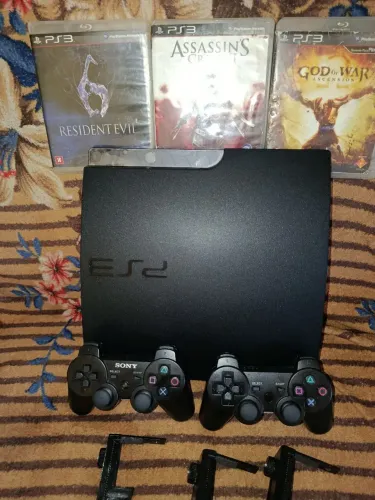 Playstation 3 desbloqueado 2 controle mais de mil jogos para baixar