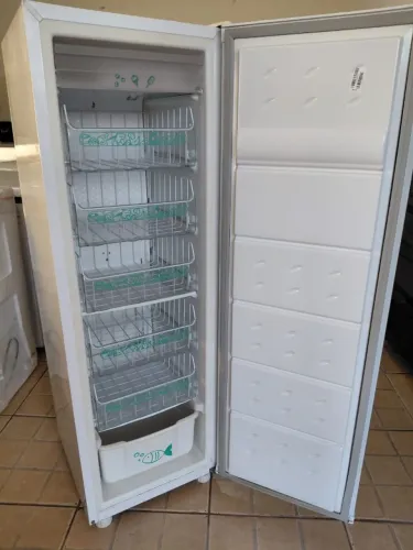Freezer Vertical Consul Seminovo