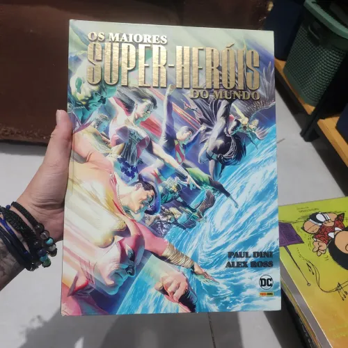 Os maiores super herois do mundo
