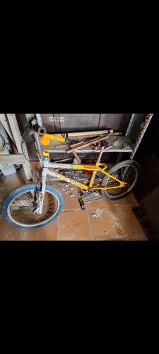 Bicicleta bmx DN2 aro 20