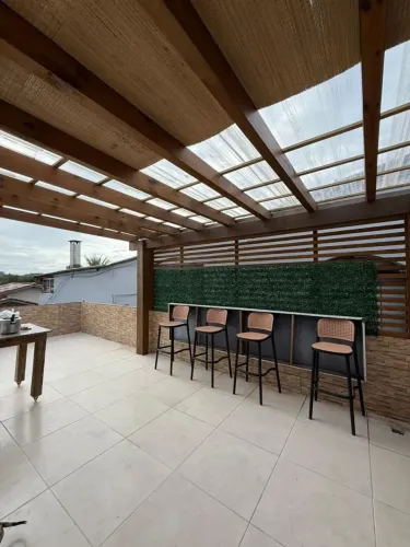 Imóvel / Prédio a venda com 354 m² no Alto do Ribeirão da Ilha - Florianópolis - SC