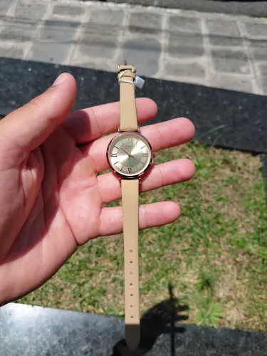 Relógio feminino Curren